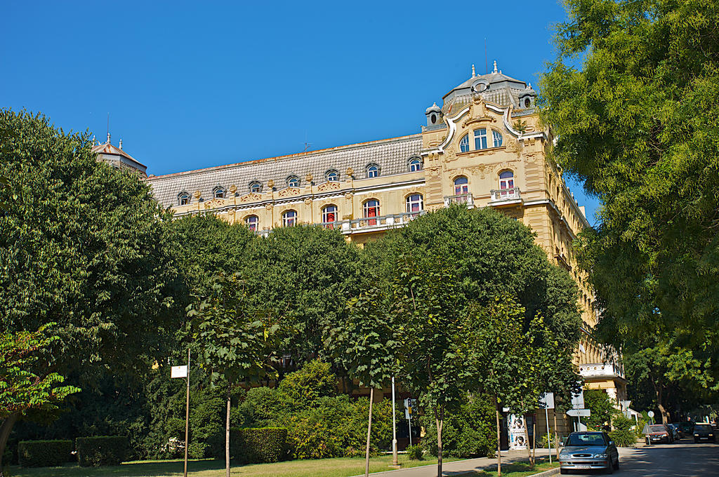 Guest House Hotel Riviera Пула Экстерьер фото